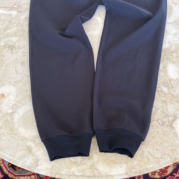 Lululemon On The Fly Jogger Woven Black - Picture 9 of 15